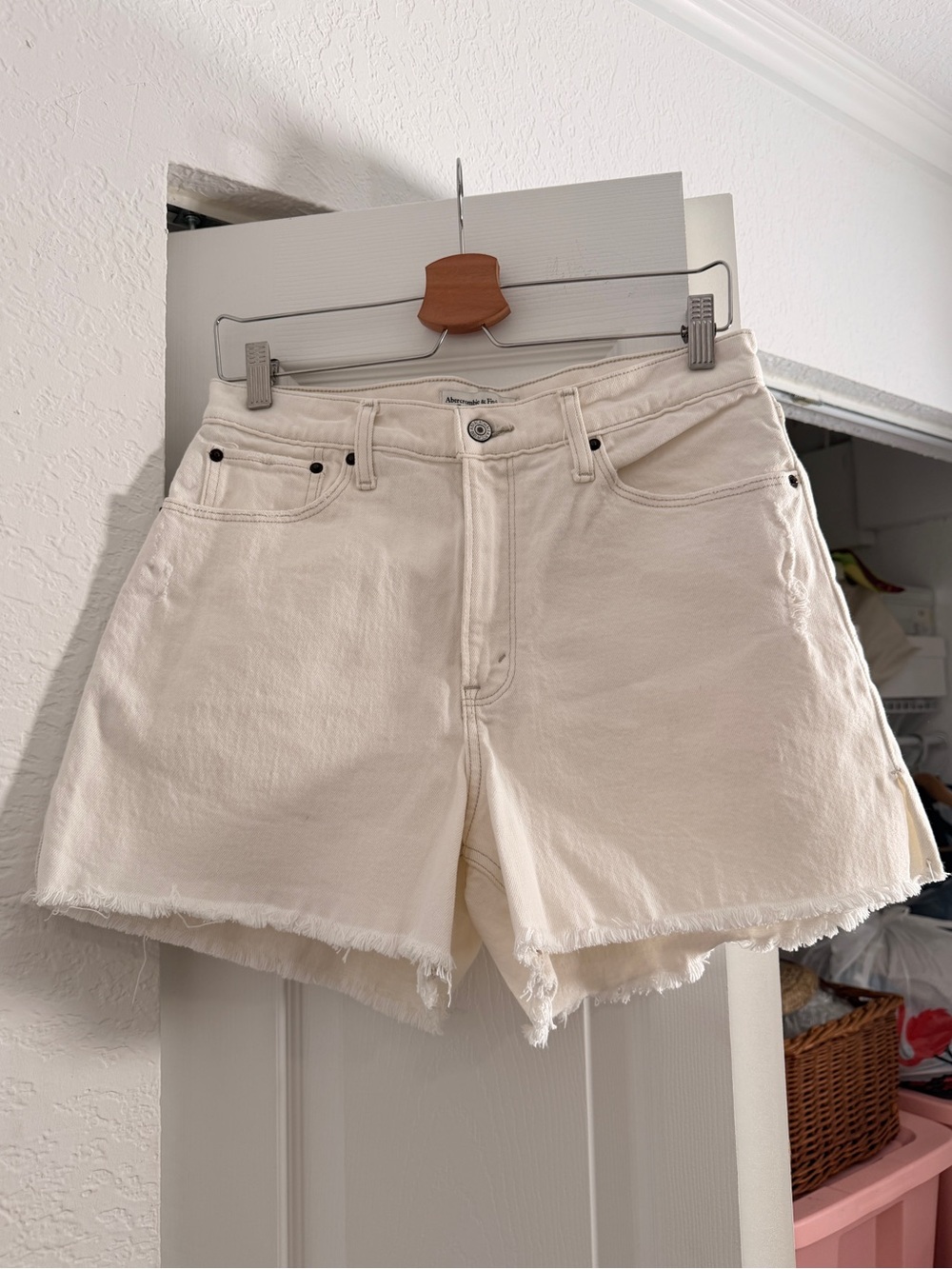 Abercrombie & Fitch High Rise Mom Short